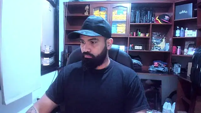 Snapshot of Drako_Argentii chatting on 02-26-25, 01:08 Drako Argentii online show from 02-26-25, 01:08