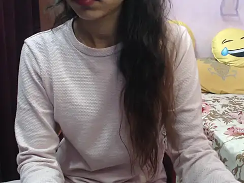 Snapshot of Angel_kiyara chatting on 10-26-25, 05:30 Angel kiyara online show from 10-26-25, 05:30