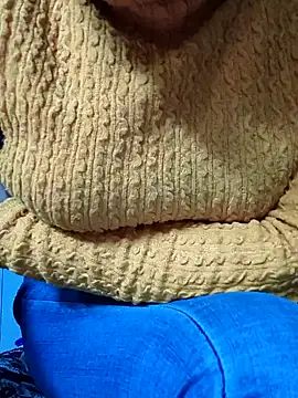 Snapshot of Sarita_7 chatting on 01-27-25, 01:19 Sarita 7 online show from 01-27-25, 01:19