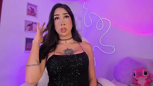 Snapshot of JulietaBomGV chatting on 03-02-25, 11:20 JulietaBomGV online show from 03-02-25, 11:20