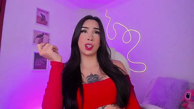 Snapshot of JulietaBomGV chatting on 03-14-25, 02:53 JulietaBomGV online show from 03-14-25, 02:53