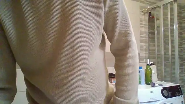 Latino Bull online show from 11-10-25, 07:02