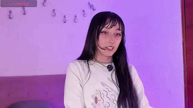 Snapshot of v1cky_ chatting on 02-19-26, 11:01 v1cky online show from 02-19-26, 11:01