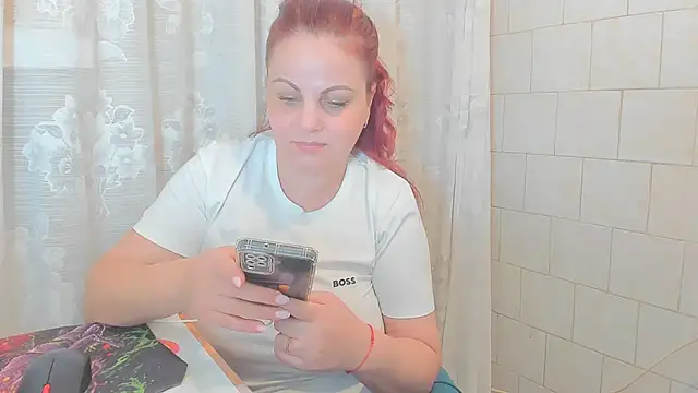 Snapshot of Adelamilfsex chatting on 12-04-24, 05:00 Adelamilfsex online show from 12-04-24, 05:00