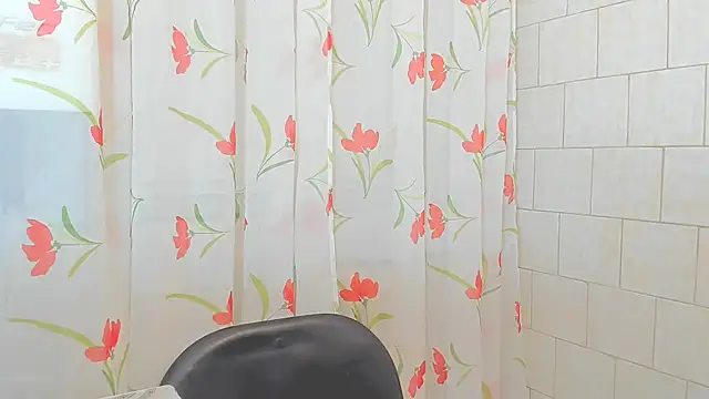 Snapshot of Adelamilfsex chatting on 03-03-25, 09:37 Adelamilfsex online show from 03-03-25, 09:37