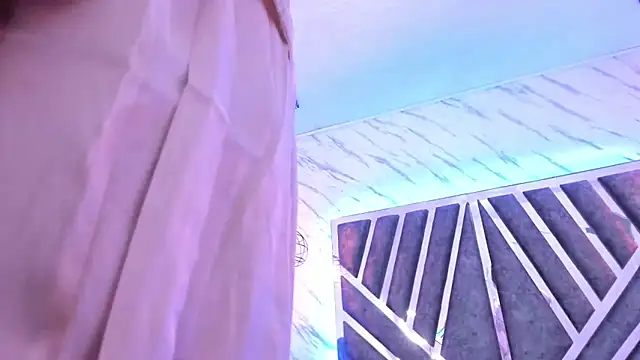 Emmapark  online show from 02-08-25, 09:36