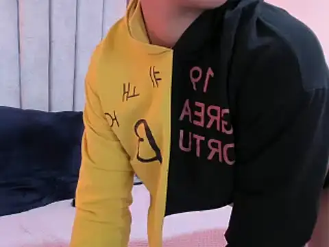 Emmapark  online show from 02-27-25, 09:47