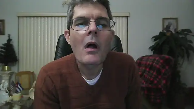 Snapshot of Copfiremen4566 chatting on 12-08-24, 04:04 Copfiremen4566 online show from 12-08-24, 04:04