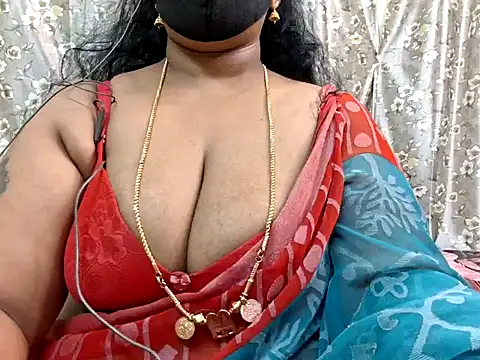 Snapshot of Pallavi-sri chatting on 12-08-24, 07:11 Pallavi-sri online show from 12-08-24, 07:11