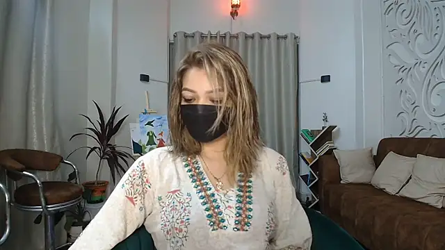 Snapshot of Jen_jennyy1 chatting on 05-18-26, 06:14 Jen jennyy1 online show from 05-18-26, 06:14