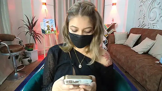 Snapshot of Jen_jennyy1 chatting on 05-19-26, 09:21 Jen jennyy1 online show from 05-19-26, 09:21