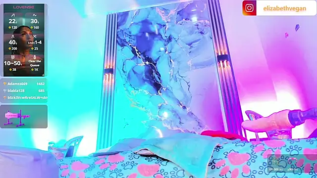 Elizabeth vegaa online show from 10-14-25, 04:57