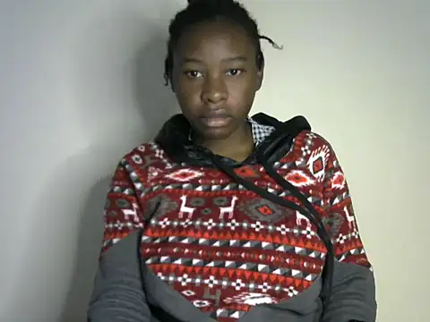 Snapshot of Novah_ chatting on 05-01-26, 03:05 Novah online show from 05-01-26, 03:05