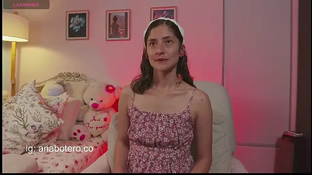 KittyAna online show from 11-09-25, 01:04