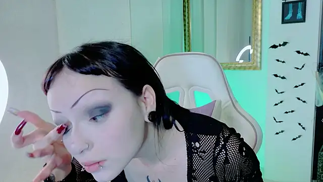 Snapshot of Madison_Jackson chatting on 04-12-26, 07:30 Madison Jackson online show from 04-12-26, 07:30