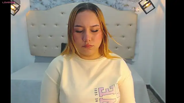 Kathiasaints online show from 04-22-26, 07:37