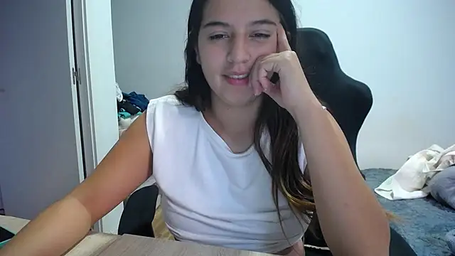 Contantin helena online show from 11-05-25, 05:02