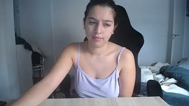 Contantin helena online show from 01-13-26, 01:38