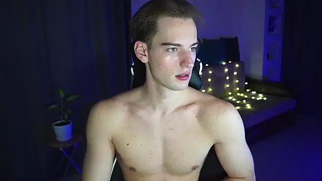 Litmate online show from 11-19-25, 02:44