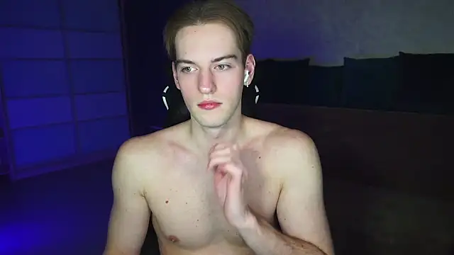 Litmate online show from 04-28-26, 02:27