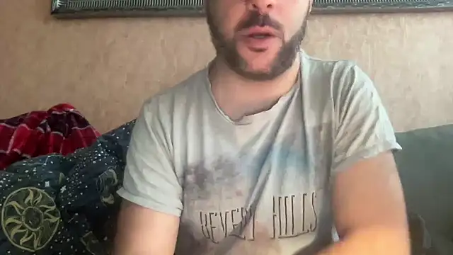 RedDante89 online show from 12-16-24, 08:09