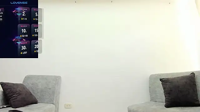 JuniorMorris  online show from 03-07-25, 07:49