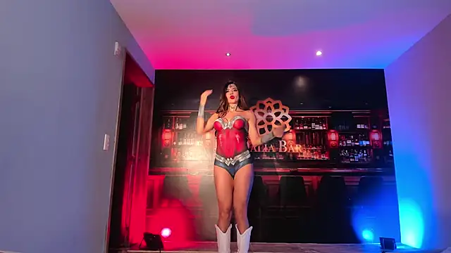 RoxanneHill  online show from 10-29-25, 02:19