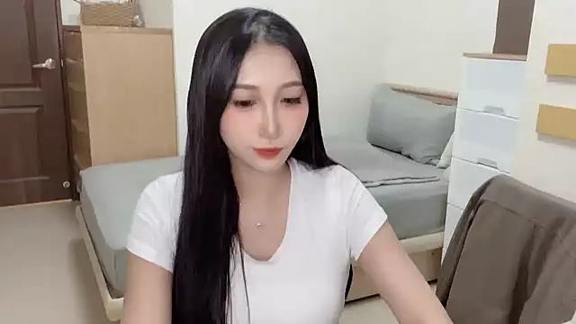 yu5888 online show from 09-12-25, 10:26