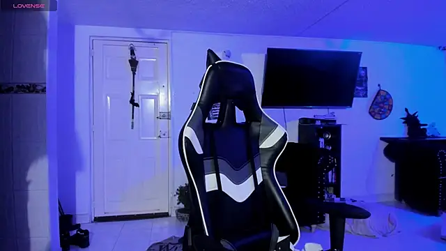 Snapshot of Acid666_alice chatting on 10-09-25, 10:19 Acid666 alice online show from 10-09-25, 10:19