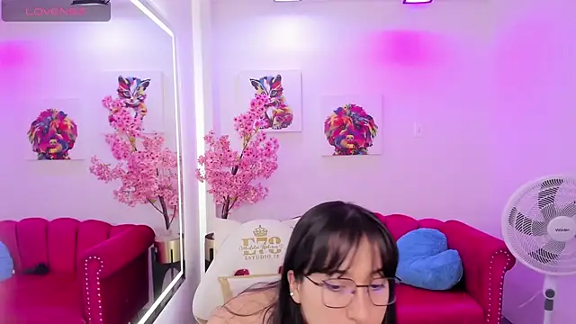 Miss dolly  online show from 03-05-25, 12:22