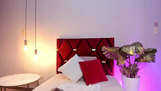 LeaahCarter online show from 10-25-25, 06:02