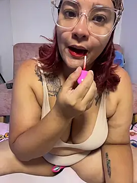 Snapshot of keirabbw chatting on 05-28-26, 12:52 keirabbw online show from 05-28-26, 12:52