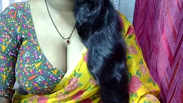 Snapshot of samyukthapuretelugu chatting on 12-05-25, 09:29 samyukthapuretelugu online show from 12-05-25, 09:29