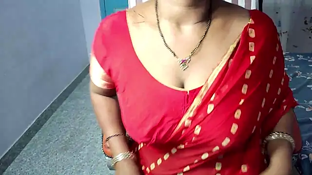 Snapshot of samyukthapuretelugu chatting on 06-07-26, 04:38 samyukthapuretelugu online show from 06-07-26, 04:38
