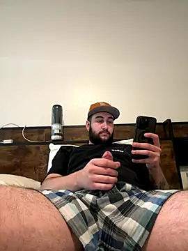 Snapshot of Nudedude444 chatting on 01-06-26, 05:05 Nudedude444 online show from 01-06-26, 05:05