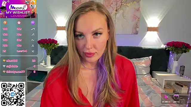 Snapshot of Kelly_Hardy chatting on 03-03-25, 06:59 Kelly Hardy online show from 03-03-25, 06:59