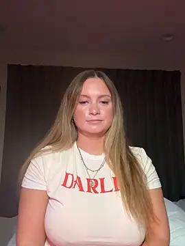 Sophie Raegan online show from 02-02-26, 08:57