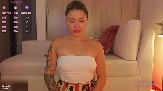 AyraSmith  online show from 02-20-25, 10:59