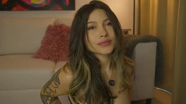 AyraSmith  online show from 02-12-26, 09:43