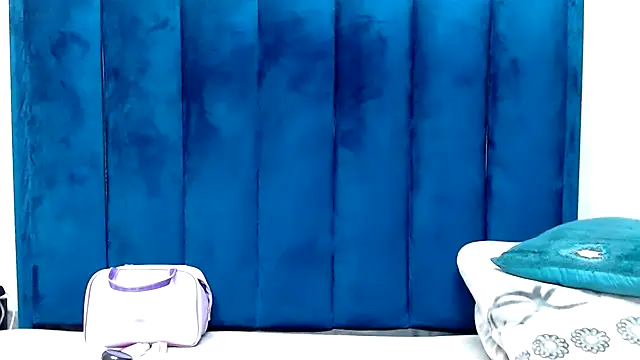 HotSmallTits online show from 05-15-26, 06:48
