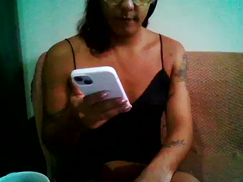 Snapshot of _mscassie chatting on 10-09-25, 09:29  mscassie online show from 10-09-25, 09:29
