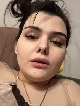 Snapshot of NikaMur chatting on 02-26-25, 04:25 NikaMur online show from 02-26-25, 04:25