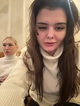 Snapshot of NikaMur chatting on 02-28-25, 11:25 NikaMur online show from 02-28-25, 11:25