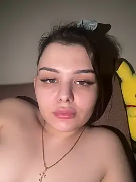 Snapshot of NikaMur chatting on 03-11-25, 05:13 NikaMur online show from 03-11-25, 05:13