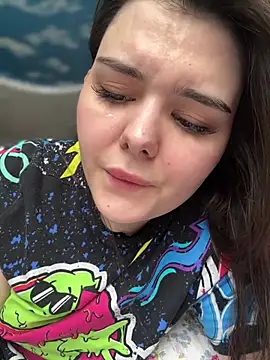 Snapshot of NikaMur chatting on 03-21-25, 02:18 NikaMur online show from 03-21-25, 02:18