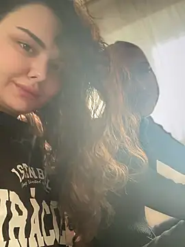 Snapshot of NikaMur chatting on 10-03-25, 02:30 NikaMur online show from 10-03-25, 02:30