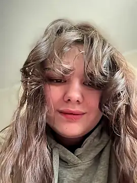 Snapshot of NikaMur chatting on 10-20-25, 02:23 NikaMur online show from 10-20-25, 02:23