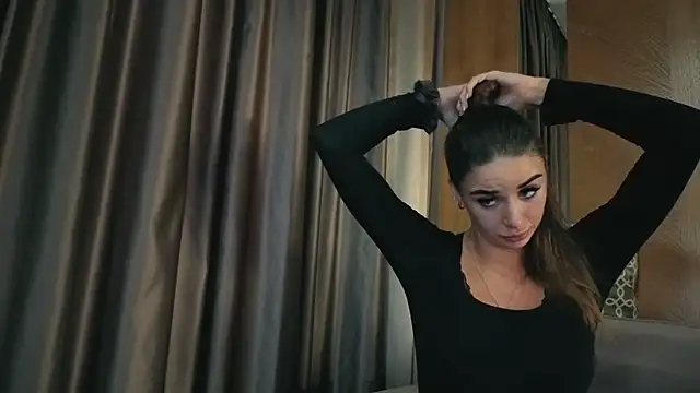 Snapshot of your_bunnygirl chatting on 10-09-25, 08:01 your bunnygirl online show from 10-09-25, 08:01