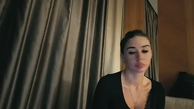 Snapshot of your_bunnygirl chatting on 10-11-25, 02:26 your bunnygirl online show from 10-11-25, 02:26