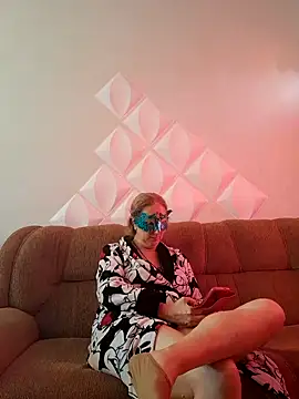 MILEIDE980 online show from 09-28-25, 01:05